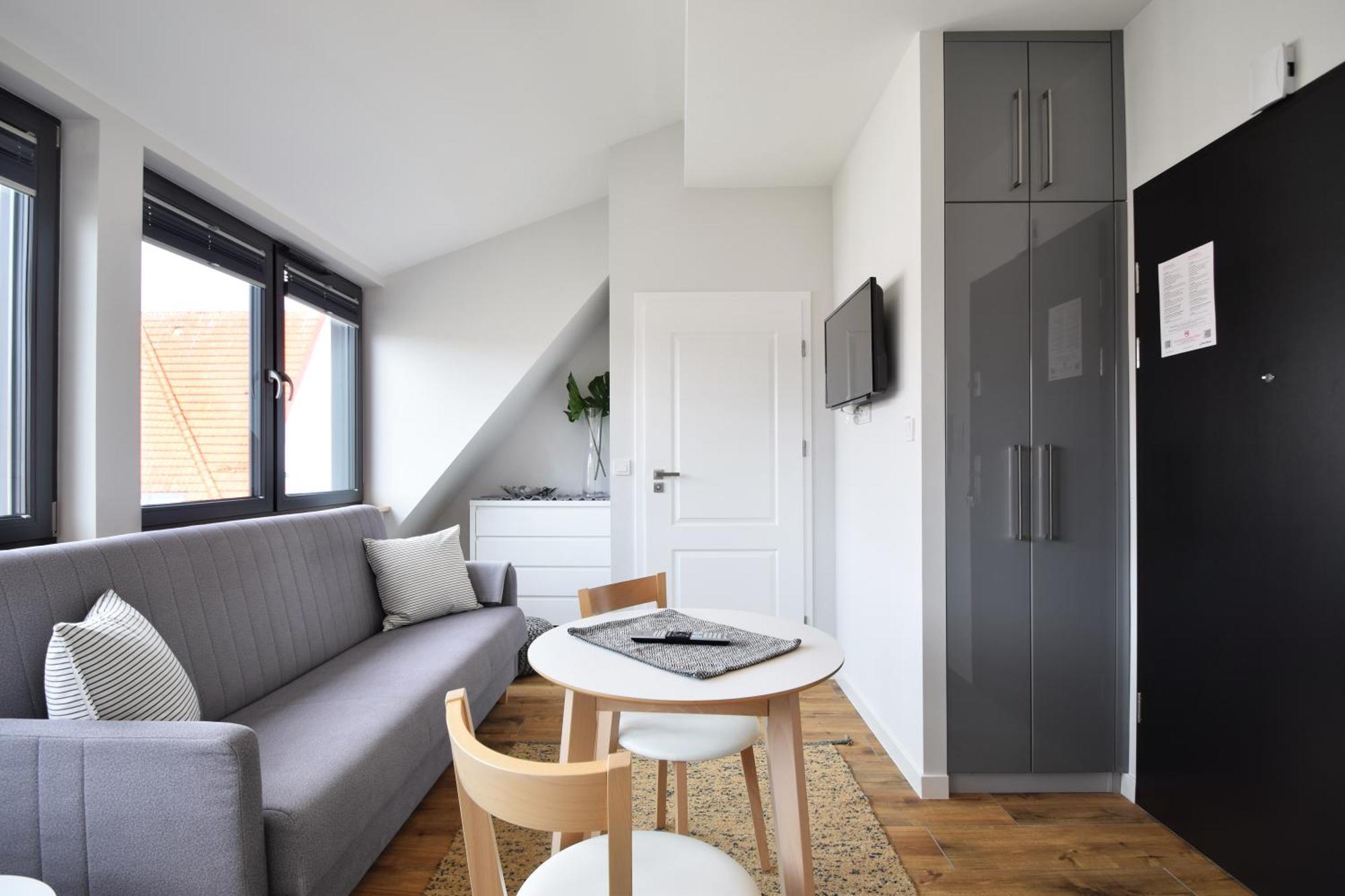 Rentplanet - Apartamenty Kolo Brzegu 科沃布热格 外观 照片