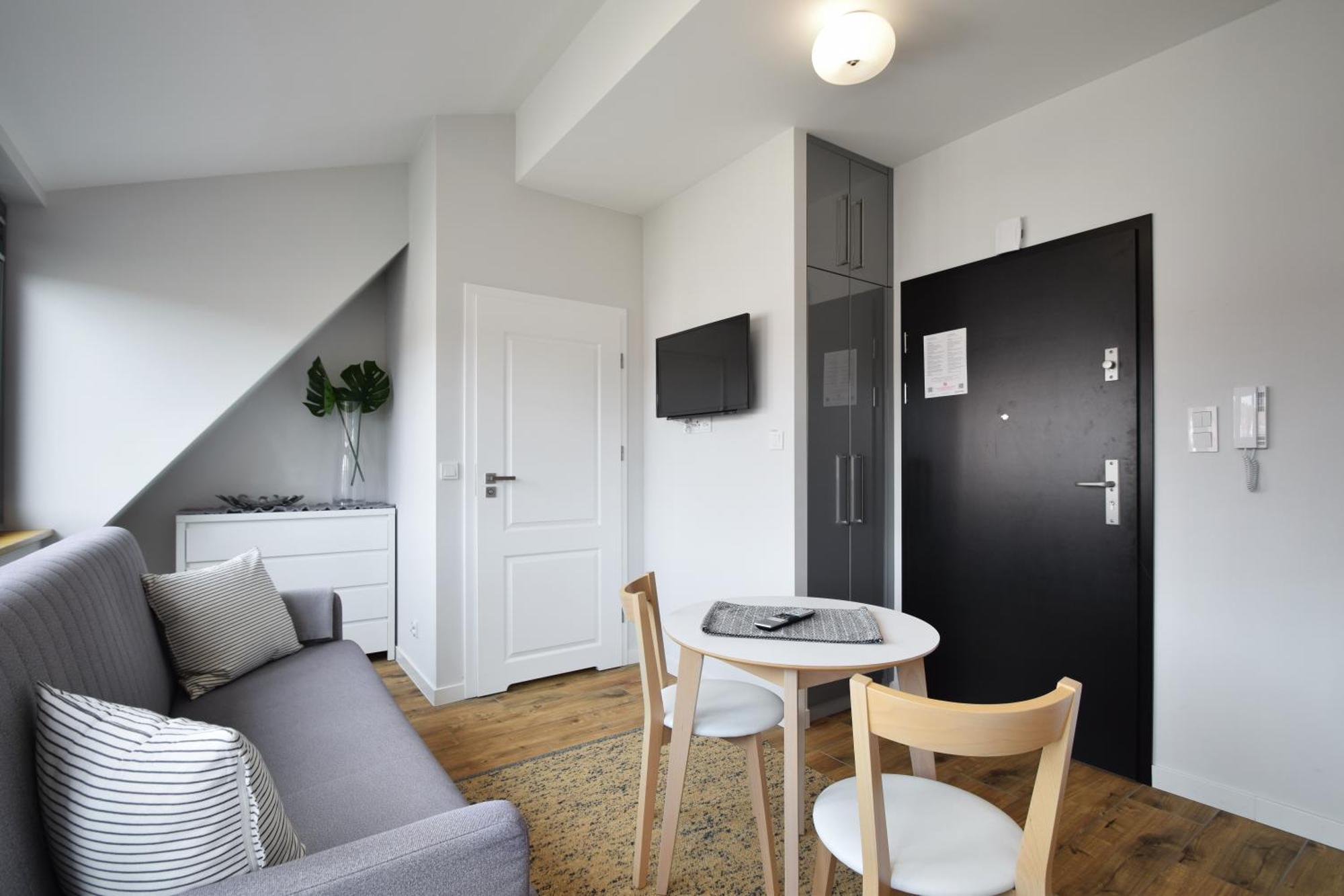 Rentplanet - Apartamenty Kolo Brzegu 科沃布热格 外观 照片