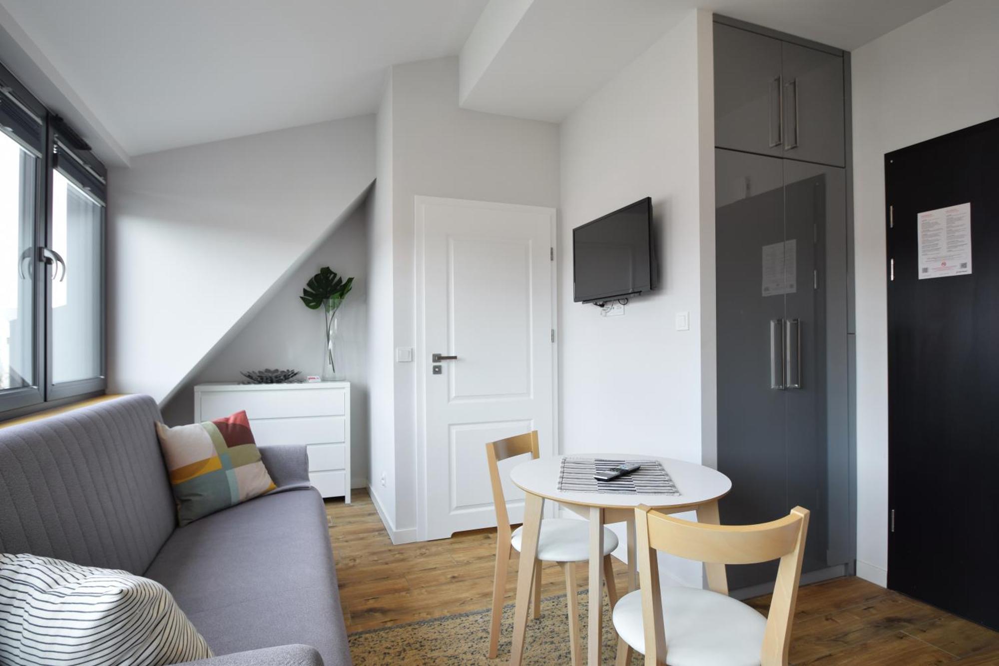 Rentplanet - Apartamenty Kolo Brzegu 科沃布热格 外观 照片