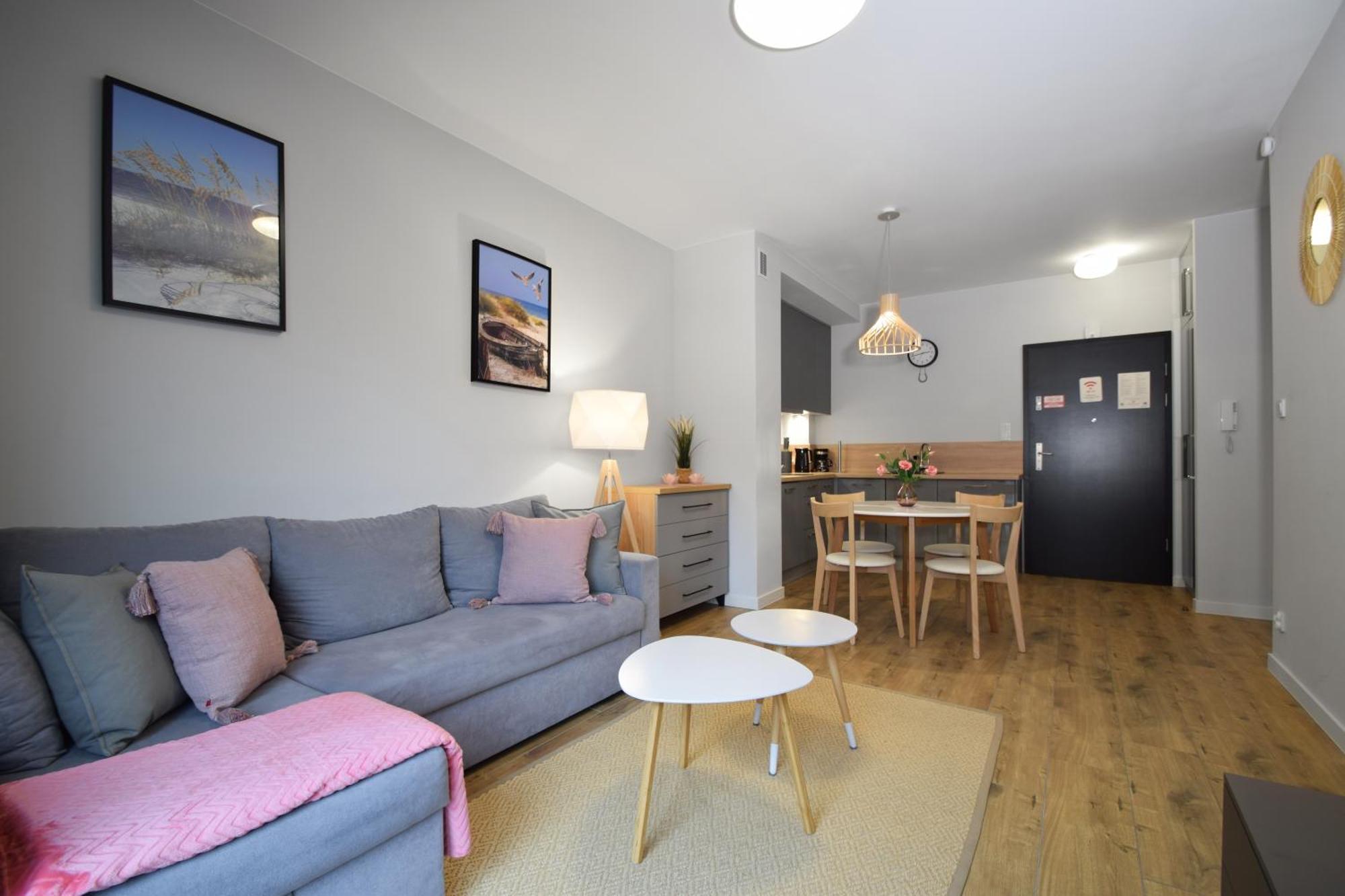 Rentplanet - Apartamenty Kolo Brzegu 科沃布热格 外观 照片