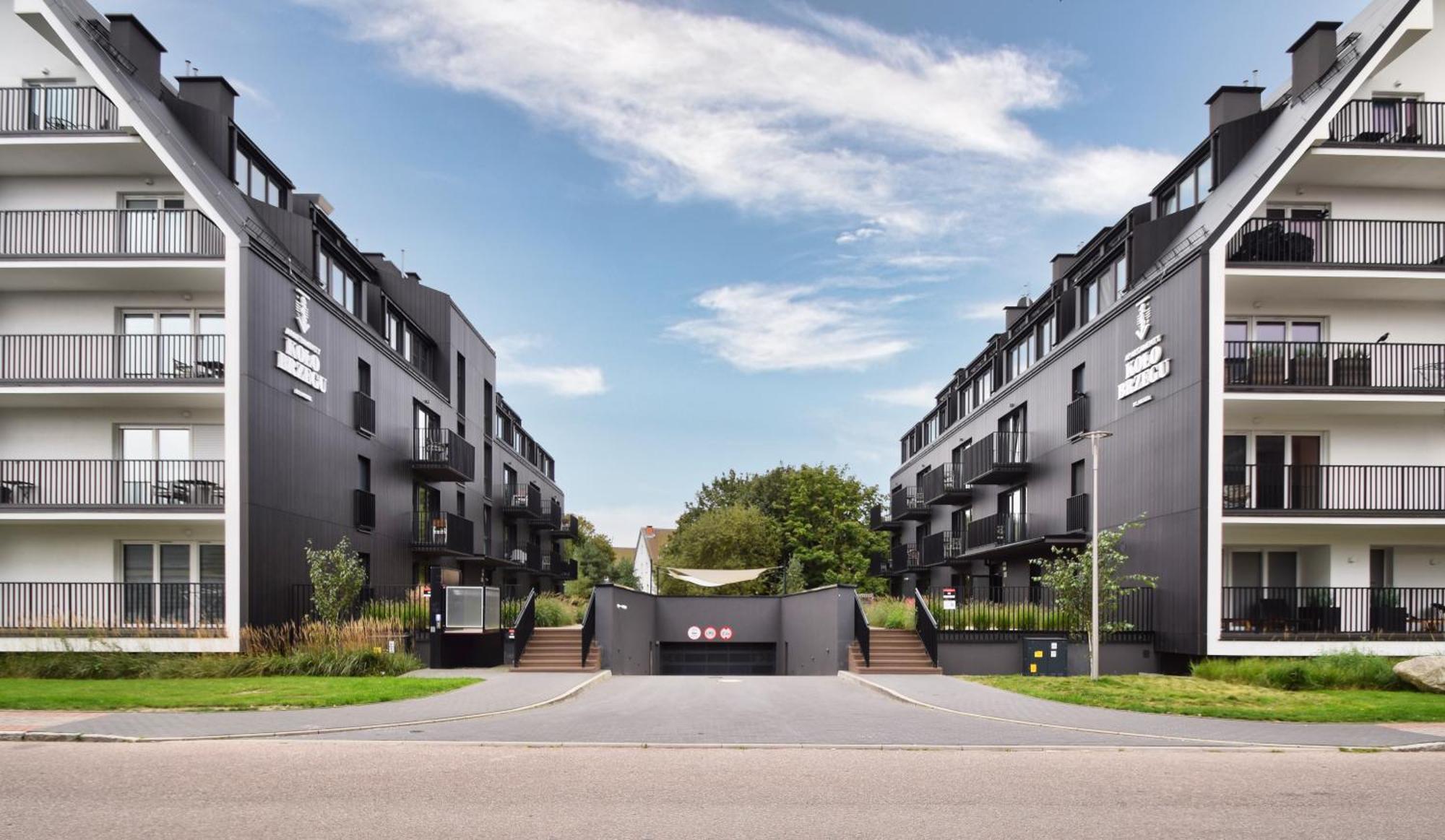 Rentplanet - Apartamenty Kolo Brzegu 科沃布热格 外观 照片