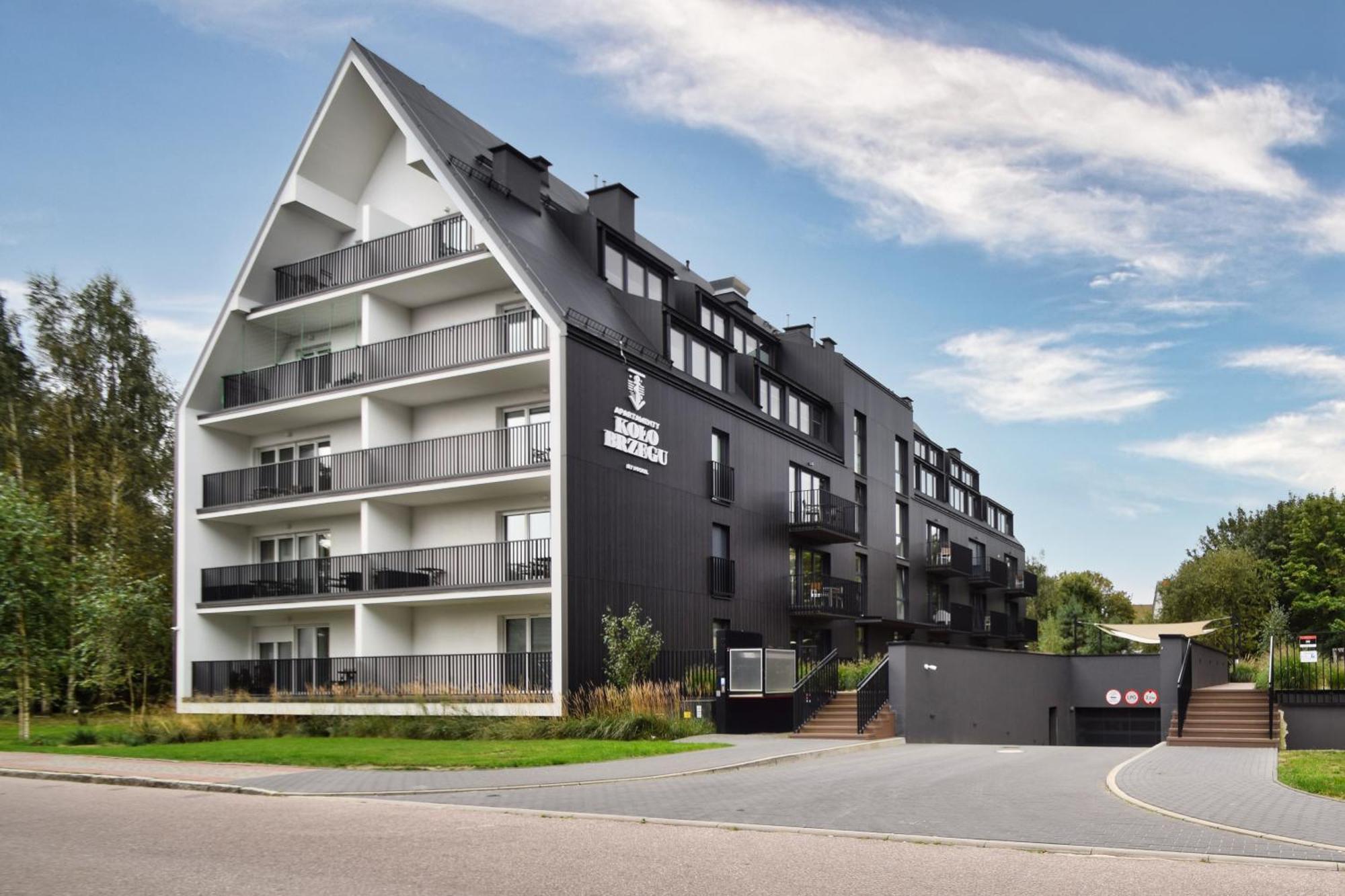 Rentplanet - Apartamenty Kolo Brzegu 科沃布热格 外观 照片